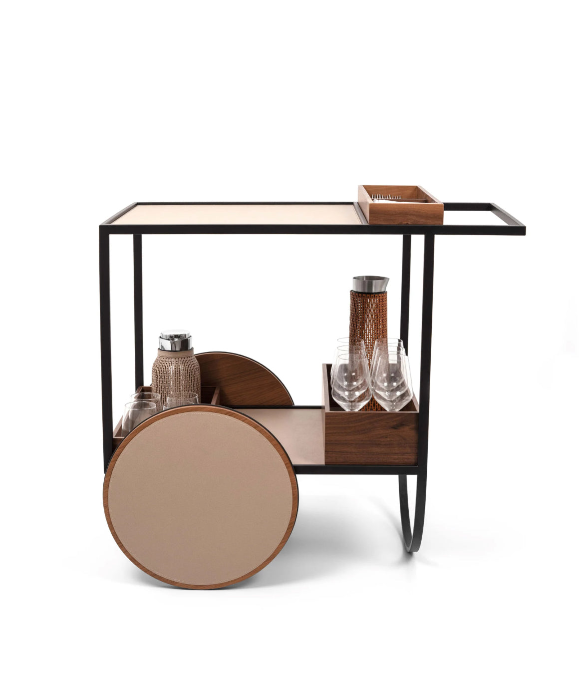 Pinetti – eksklusiv serveringsvogn i bruneret metalramme, valnødstræ, ægte læderhylder og 3 aftagelige bokse (88×56×H78 cm)