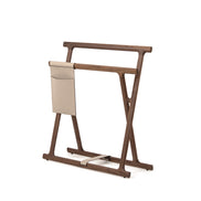 Pinetti Chelsea Tæppe-/Opbevaringsstativ – Valnødstræ og aftagelig læderlomme, 75×26×H81 cm