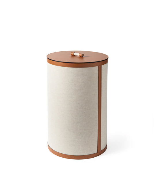 Pinetti Pisa Tower – elegant opbevaringstårn i cognacfarvet læder og beige stof, håndlavet italiensk design til bolig og kontor