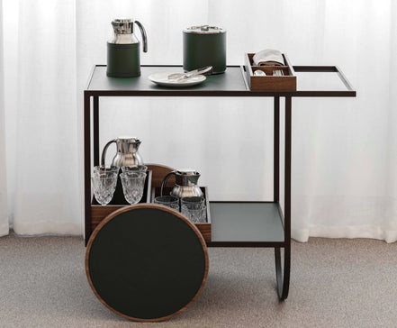 Pinetti – eksklusiv serveringsvogn i bruneret metalramme, valnødstræ, ægte læderhylder og 3 aftagelige bokse (88×56×H78 cm)