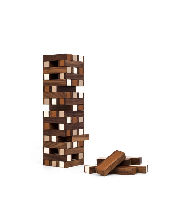Pinetti Pisa Tower – skræddersyet luksus ‘Jenga’-sæt i italiensk læder og valnøddetræ