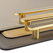 Pinetti Venaria – elegant serveringsbakke - italiensk læder med metalhåndtag (flere størrelser)