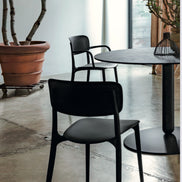 Calligaris LIBERTY Spisebordsstol – letvægt stol i polypropylen | Velegnet både inde og ude, stakbar op til 4 stole, designet af Archirivolto