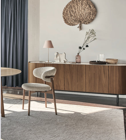 Calligaris OLEANDRO Spisebordsstol – polstret stol med metalstel, designet af Archirivolto, ideel til moderne hjem og erhverv