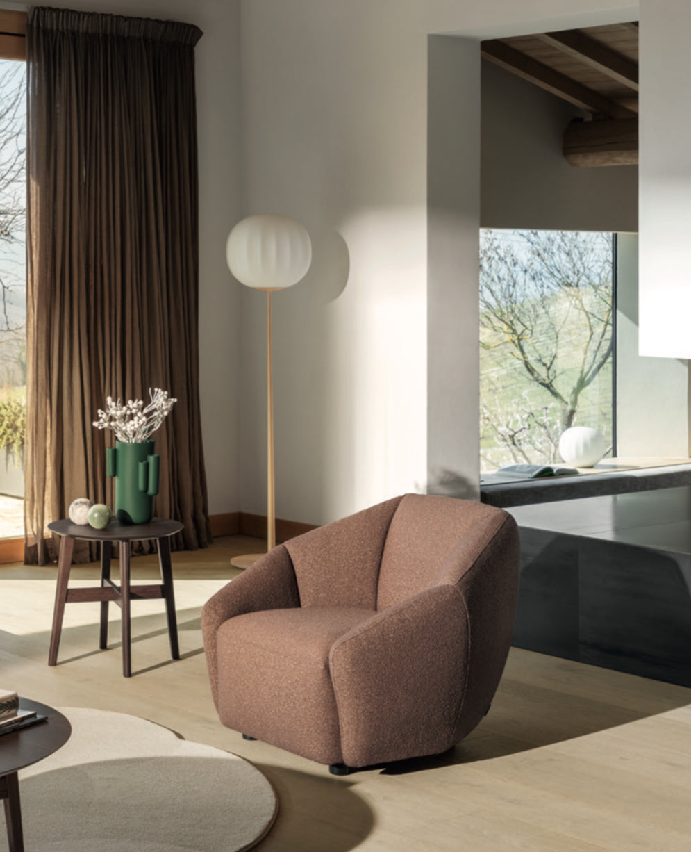 Calligaris JILL modulsofa i stoff/blødt sæde, designet af Bernhardt & Vella, ideel til moderne stuer