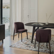 Calligaris ABREY Spisebordsstol – polstret stol med buet ryg, massiv træramme, designet af Buratti