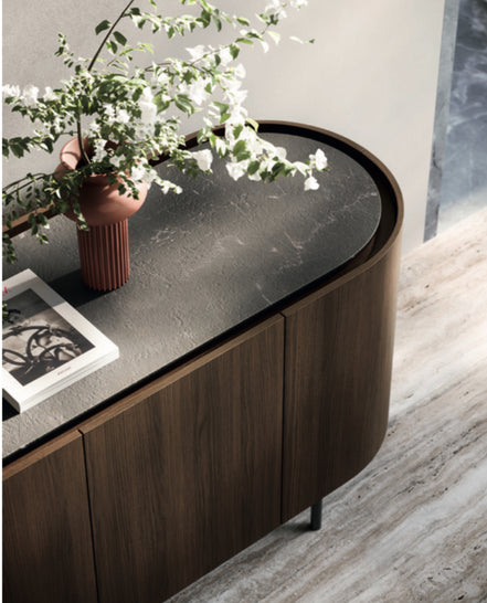 Calligaris LAKE Skænk – oval skænk med keramisk bordplade