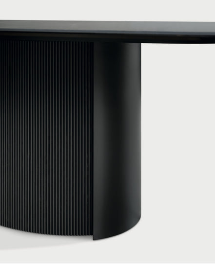 Calligaris YOROI Udtrækkeligt Spisebord – rektangulært bord i keramisk top og massiv base med træindsats