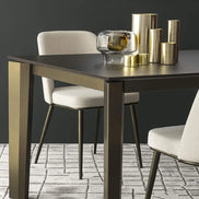 Calligaris DELTA Udtrækkeligt Spisebord – rektangulært designbord med metalben og top i hærdet glas/keramik, model