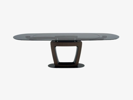 Calligaris ORBITAL – udtrækkeligt spisebord med oval form og central fod, designet af Pininfarina  ￼