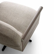 Ditre Italia- Beyl drejelænestol i læder og klassisk design