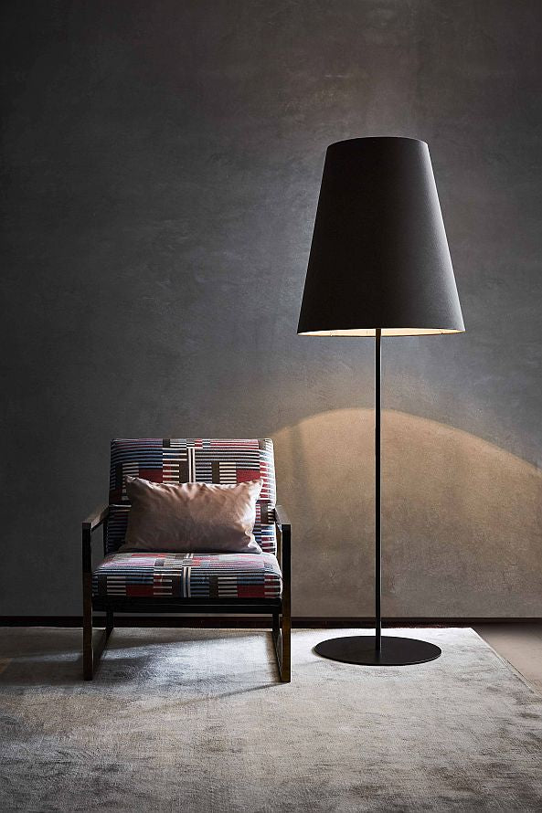 Ditre Italia Daytona Lænestol – Maskulin Elegance med Træ og Metal