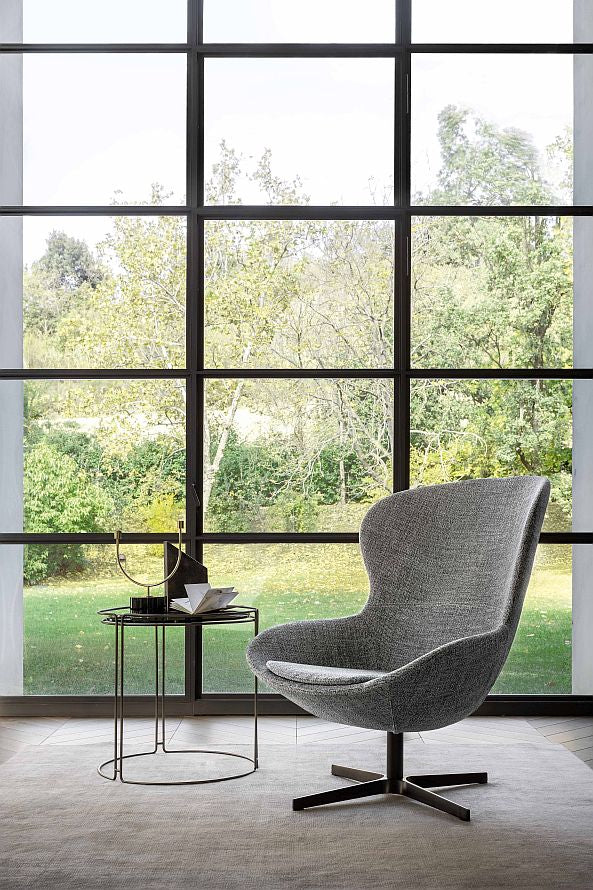 Ditre Italia Round Lænestol – Organiske Former og Omfavnende Design