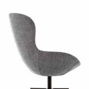 Ditre Italia Round Lænestol – Organiske Former og Omfavnende Design