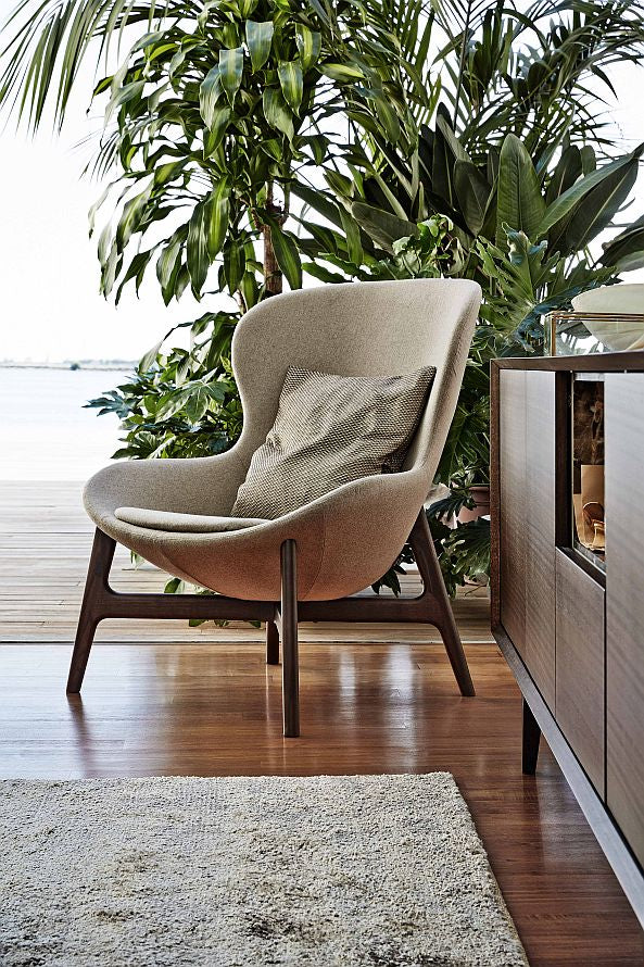 Ditre Italia Round Lænestol – Organiske Former og Omfavnende Design