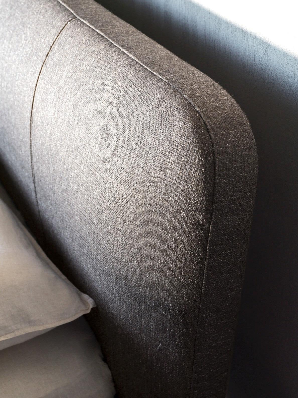 Ditre Italia Avalon Seng – Raffineret Design med Læderdetaljer