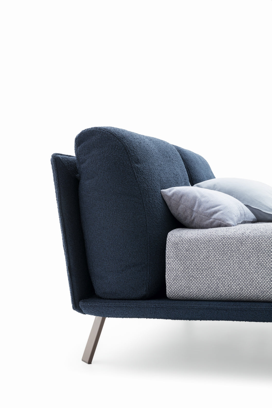 Ditre Italia Kanaha Seng – Industriel Chic med Læder og Metal