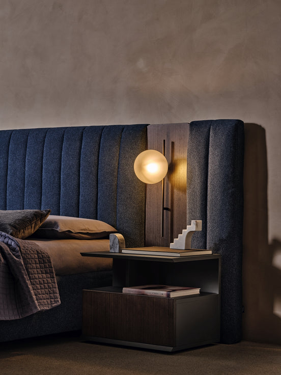 Ditre Italia Eric Sengebord – Minimalistisk Natbord med Skuffe