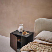 Ditre Italia Eric Sengebord – Eksklusivt Natbord med Låge