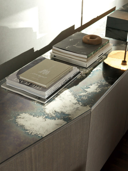 Ditre Italia Angle Skænk – Arkitektonisk Opbevaring i træ, metal eller marmor