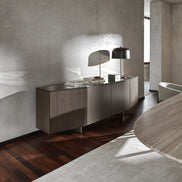 Ditre Italia Angle Skænk – Arkitektonisk Opbevaring i træ, metal eller marmor