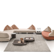 Ditre Italia Polyura Sofabord – Skulpturel Base inspireret af Broer