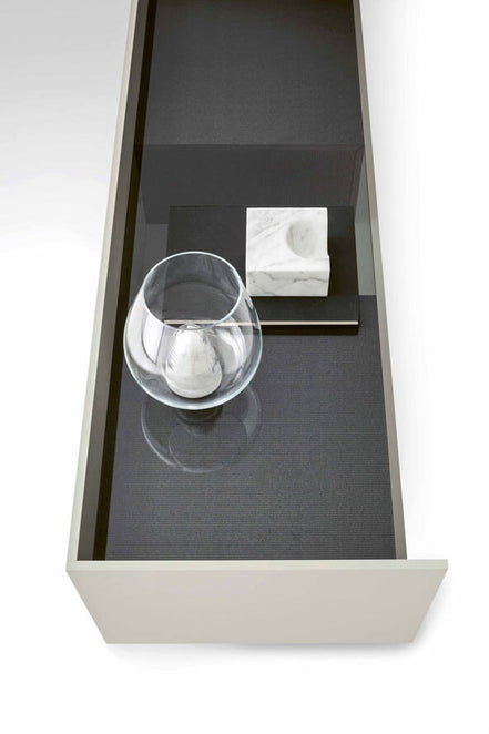 Ditre Italia Dialogo Skænk – Tekstureret Design med Unik Front